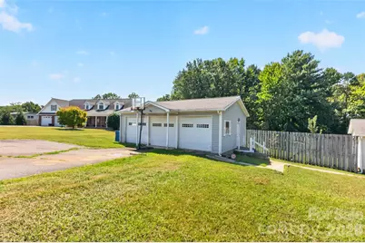 455 Hubbard Road, Hickory, NC 28601 - Photo 4