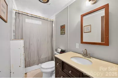 455 Hubbard Road, Hickory, NC 28601 - Photo 16