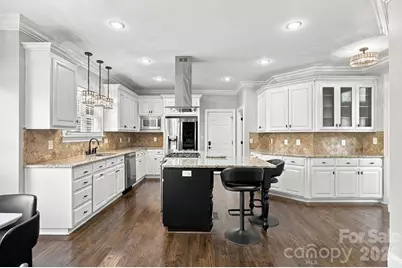 6671 Fox Ridge Circle, Davidson, NC 28036 - Photo 18