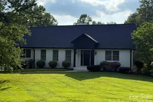1441 Shirebourn None, Hickory, NC 28602 - Photo 1