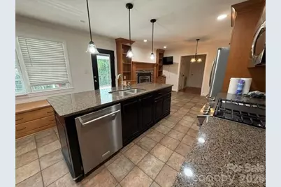 1441 Shirebourn None, Hickory, NC 28602 - Photo 12