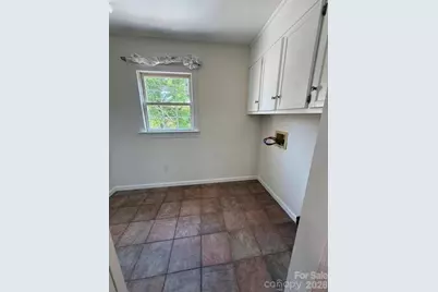 1441 Shirebourn None, Hickory, NC 28602 - Photo 16