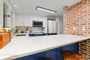 16 Cedarwood Dr, Asheville, NC 28803 - Photo 8