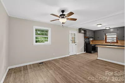 1912 Carpenter Street, Shelby, NC 28150 - Photo 4