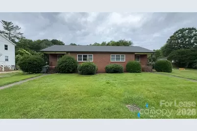 2112 Stewart Avenue N, Newton, NC 28658 - Photo 1