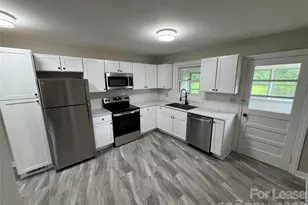 2112 Stewart Ave N, Newton, NC 28658 - Photo 4