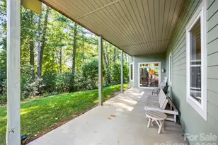 151 Shadowleaf Dr, Hendersonville, NC 28739 - Photo 44