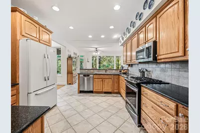 151 Shadowleaf Drive, Hendersonville, NC 28739 - Photo 24