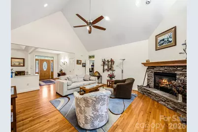 151 Shadowleaf Drive, Hendersonville, NC 28739 - Photo 18