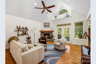 151 Shadowleaf Drive, Hendersonville, NC 28739 - Photo 16