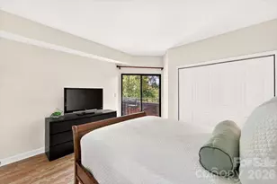 224 N Poplar St, Charlotte, NC 28202 - Photo 18