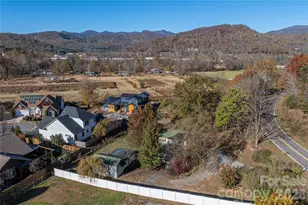 223 Davidson Rd, Swannanoa, NC 28778 - Photo 24