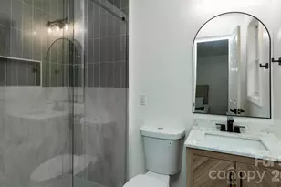 6400 Elmwood Cir, Charlotte, NC 28214 - Photo 20