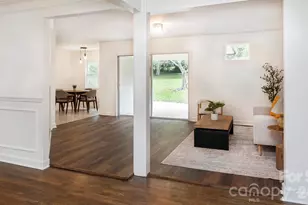 6400 Elmwood Cir, Charlotte, NC 28214 - Photo 6