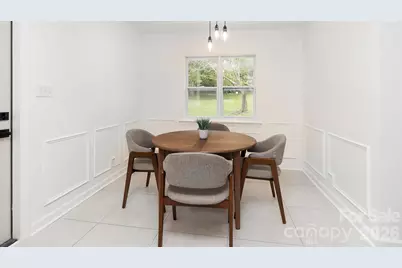 6400 Elmwood Circle, Charlotte, NC 28214 - Photo 10