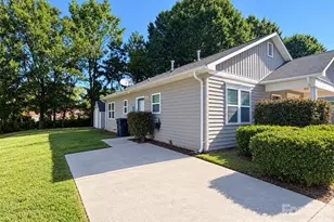 9727 Psalms St, Cornelius, NC 28031 - Photo 2