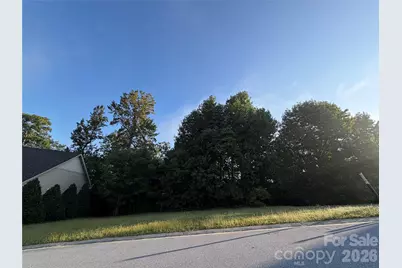 42 Deep Valley Lane, Hendersonville, NC 28791 - Photo 2