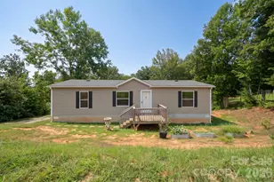 2913 Conner Cir, Morganton, NC 28645 - Photo 1