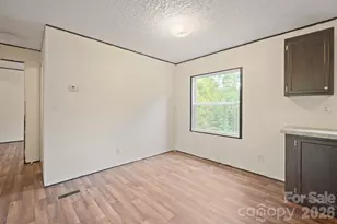 2913 Conner Cir, Morganton, NC 28645 - Photo 16