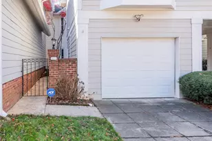 807 Greenleaf Ave, Charlotte, NC 28202 - Photo 1