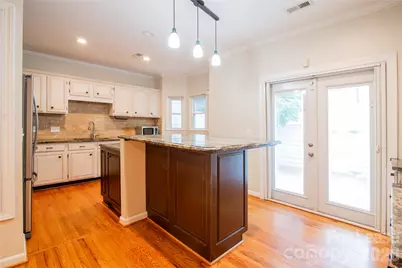 807 Greenleaf Avenue, Charlotte, NC 28202 - Photo 12