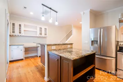 807 Greenleaf Avenue, Charlotte, NC 28202 - Photo 10