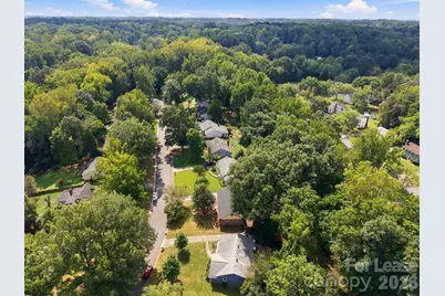 7724 Winterset Drive, Charlotte, NC 28270 - Photo 8