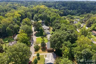 7724 Winterset Dr, Charlotte, NC 28270 - Photo 8