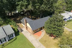 7724 Winterset Dr, Charlotte, NC 28270 - Photo 4