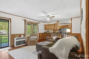 1840 White Oak Rd, Burnsville, NC 28714 - Photo 4