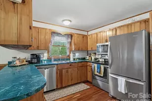 1840 White Oak Rd, Burnsville, NC 28714 - Photo 8