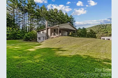 1840 White Oak Road, Burnsville, NC 28714 - Photo 2