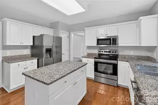 5726 Swanston Dr, Charlotte, NC 28269 - Photo 12