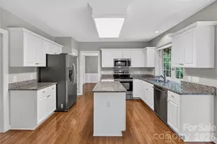 5726 Swanston Dr, Charlotte, NC 28269 - Photo 14