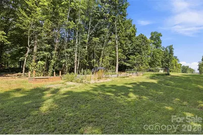 2840 Sparrow Springs Road, Gastonia, NC 28052 - Photo 38