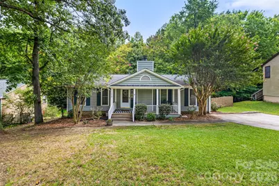 11218 Mallard Crossing Drive, Charlotte, NC 28262 - Photo 2