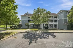 18742 Nautical Dr, Cornelius, NC 28031 - Photo 2