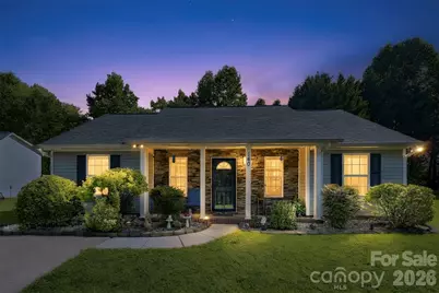 140 Addison Place, Troutman, NC 28166 - Photo 2