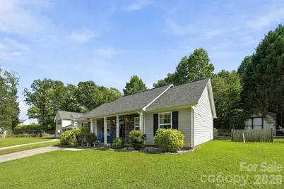 140 Addison Place, Troutman, NC 28166 - Photo 4