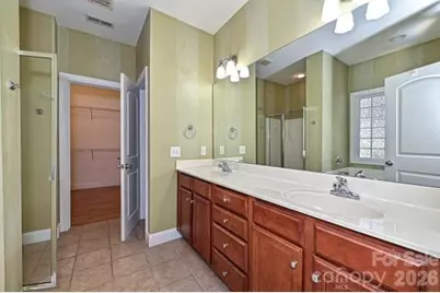 2715 Lakeview Circle, Matthews, NC 28105 - Photo 24