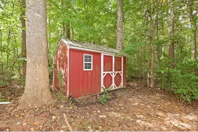 2715 Lakeview Circle, Matthews, NC 28105 - Photo 38