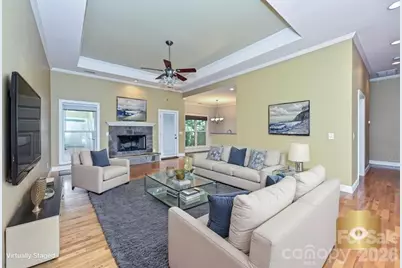2715 Lakeview Circle, Matthews, NC 28105 - Photo 8
