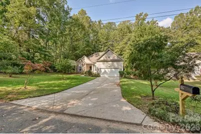 2715 Lakeview Circle, Matthews, NC 28105 - Photo 42
