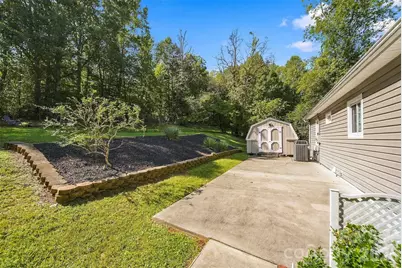 911 Kenham Place SW, Lenoir, NC 28645 - Photo 22