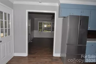 554 Gardendale Cir, Chester, SC 29706 - Photo 6