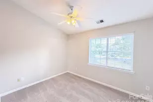 12605 Tucker Crossing Ln, Charlotte, NC 28273 - Photo 10