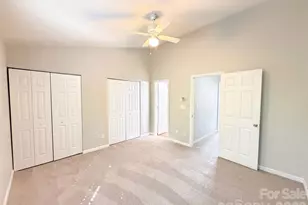 12605 Tucker Crossing Ln, Charlotte, NC 28273 - Photo 4