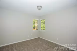 2915 Canary Ct, Charlotte, NC 28269 - Photo 10