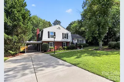 10743 Osprey Drive, Charlotte, NC 28226 - Photo 2
