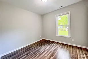 6525 McBride St, Charlotte, NC 28215 - Photo 8